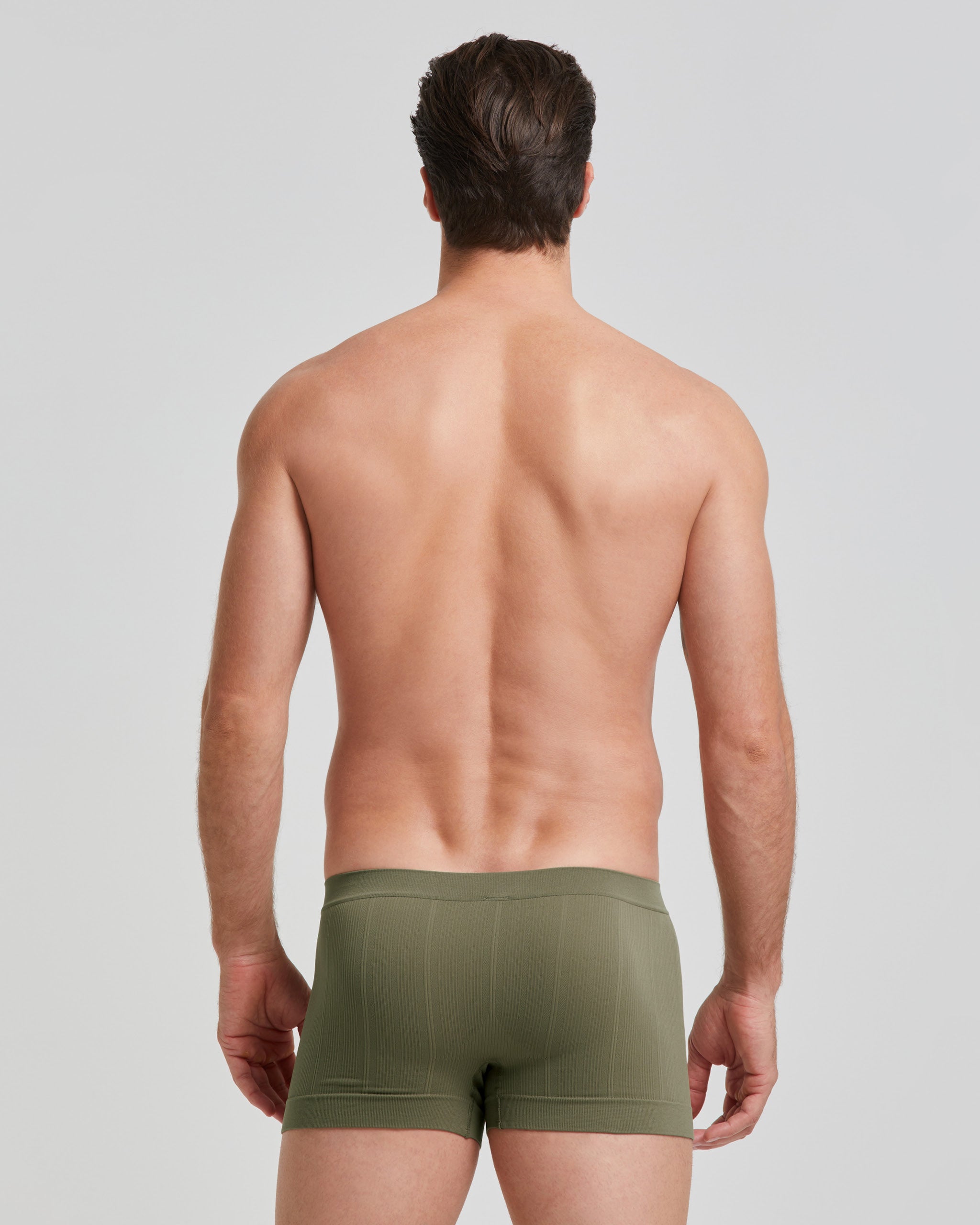 New moving seamless ribbed boxer shorts