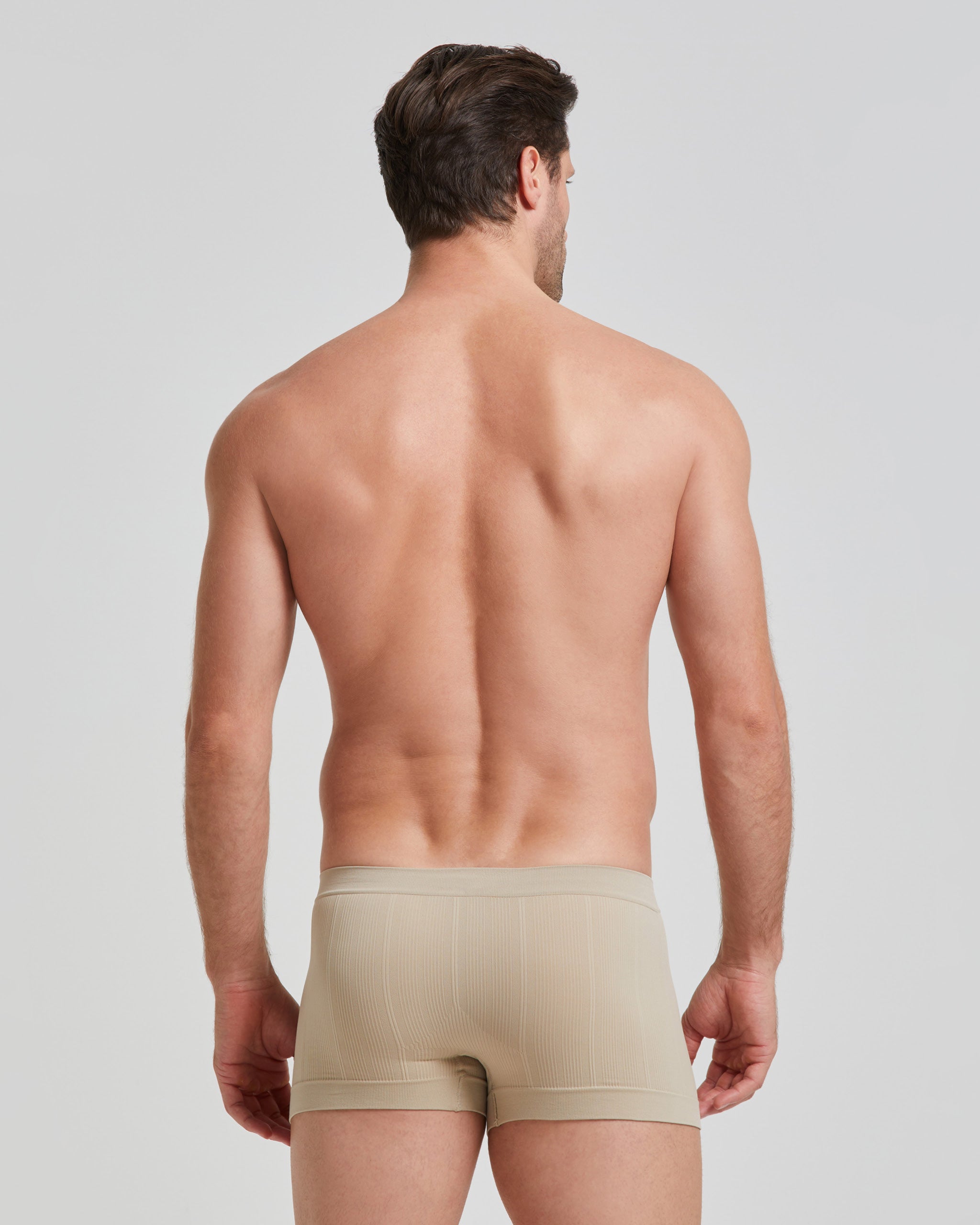 New moving seamless ribbed boxer shorts