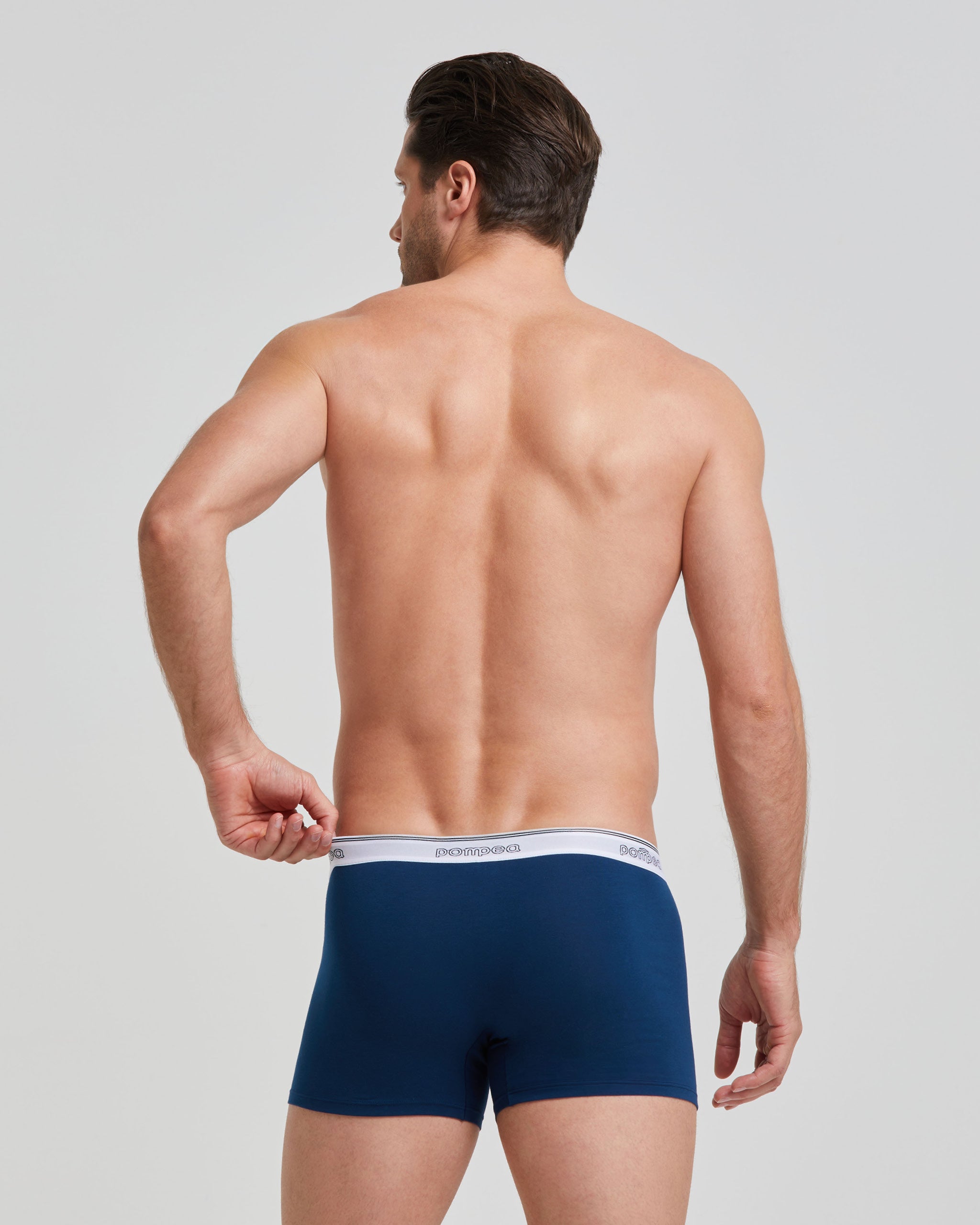 Cotton boxer shorts with visible logo elastic