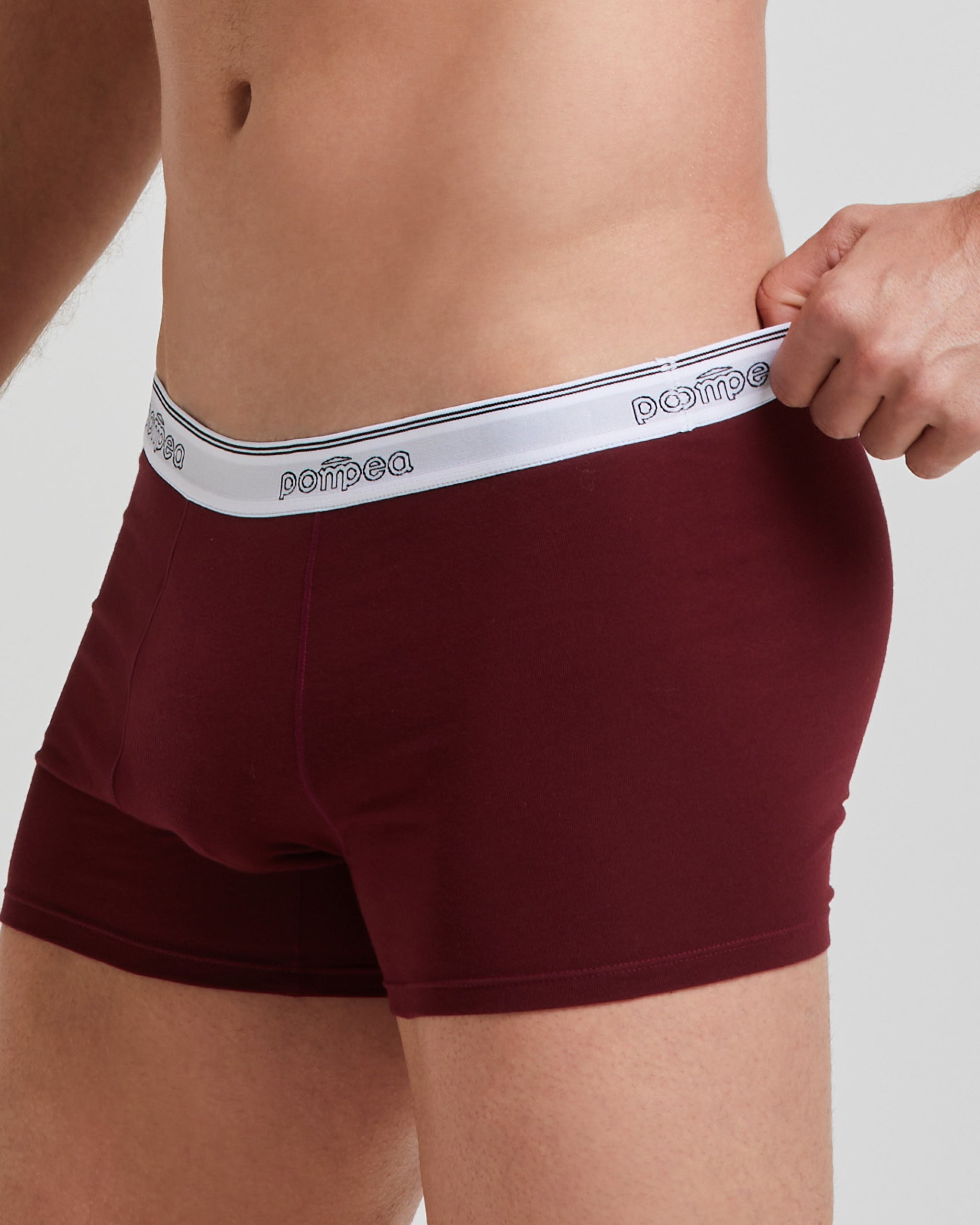 Cotton boxer shorts with visible logo elastic