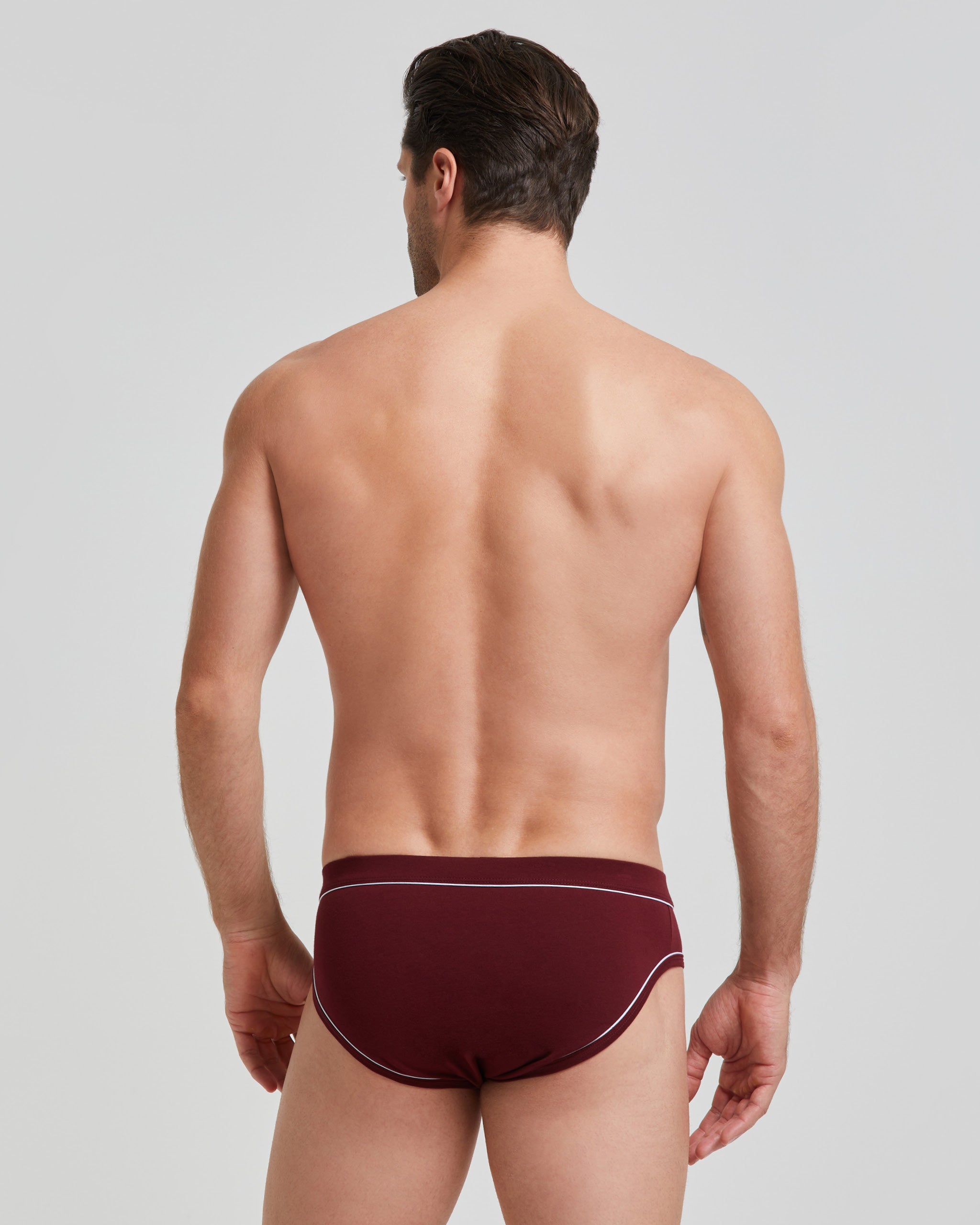 Men's cotton briefs with contrasting details