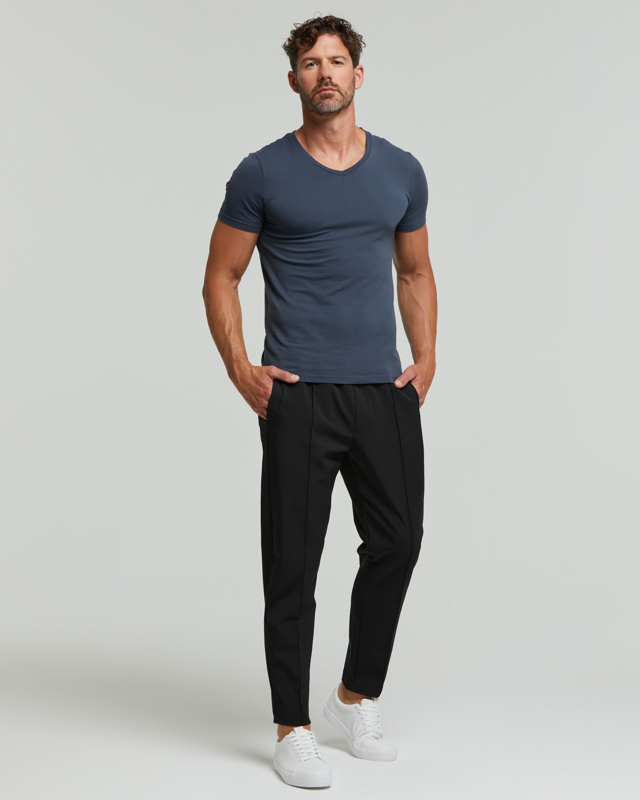 Seamless V-neck T-Shirt