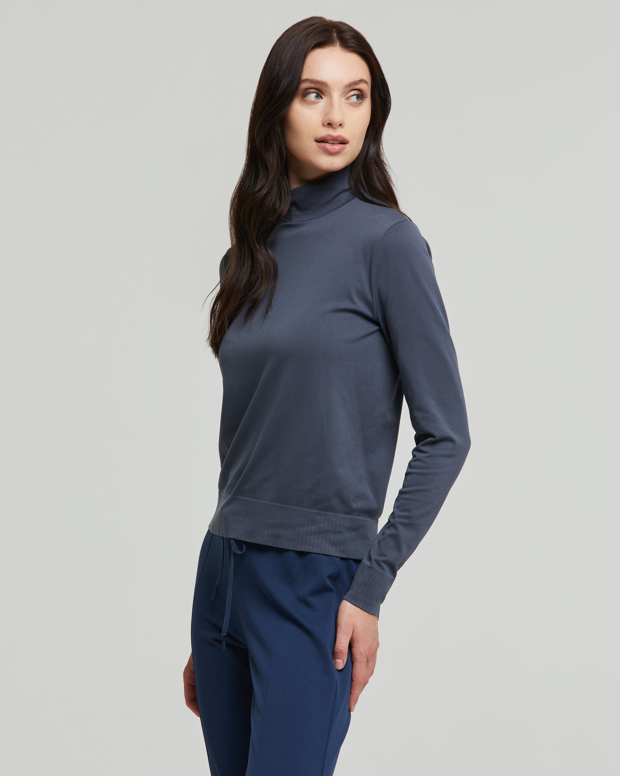 Pull col roulé sans couture femme