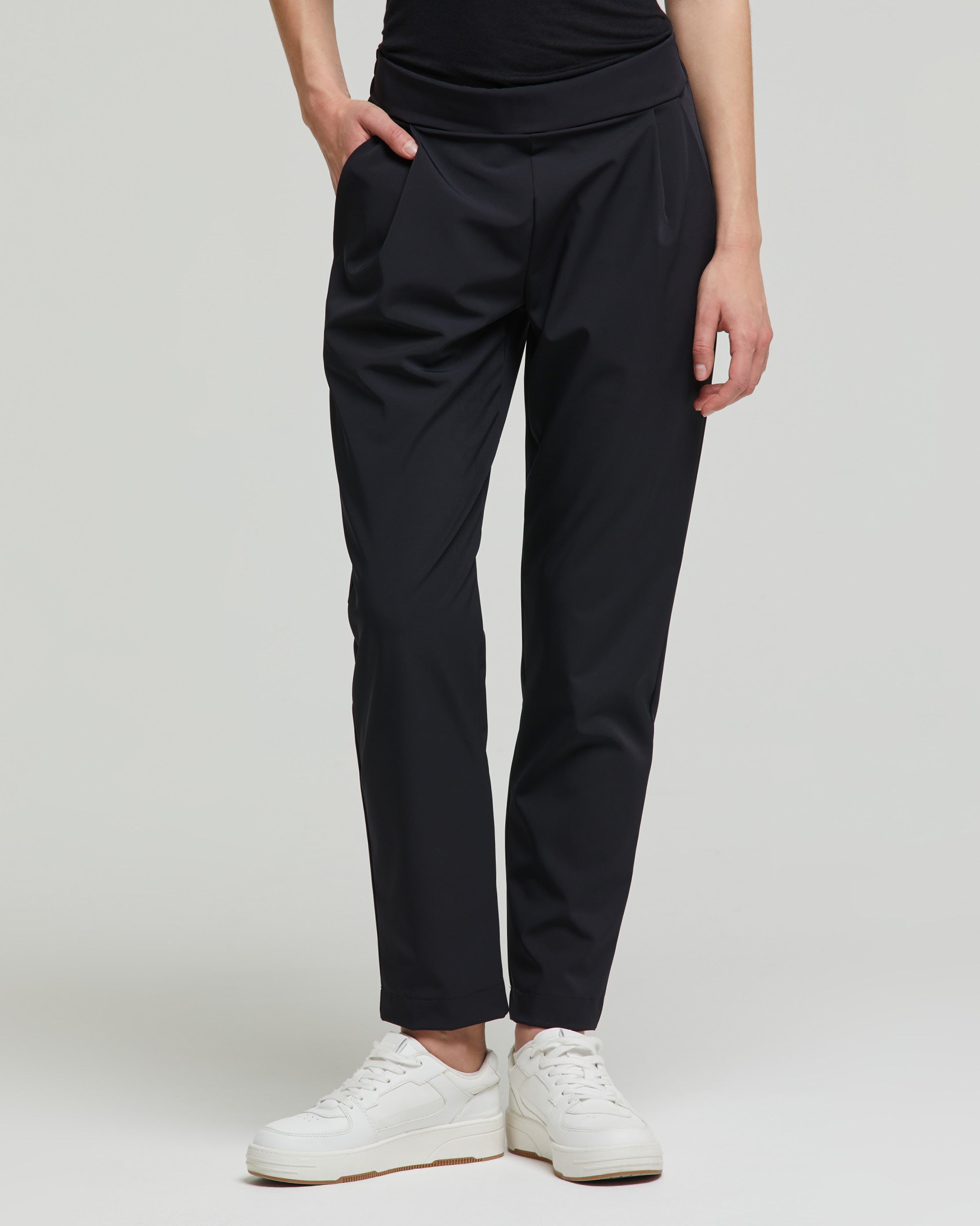 Nouveau pantalon femme Sara, modèle classique