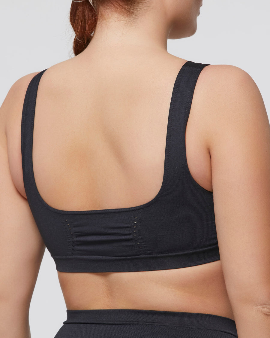 Charleston padded non wired bra, black, Outlet, Pompea